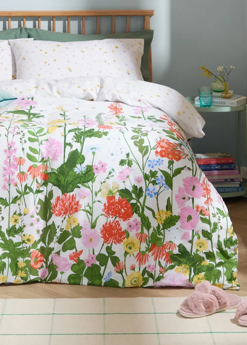 Furn Cottage Garden Reversible Printed Multicolour Duvet Cover Set - Double Image 4
