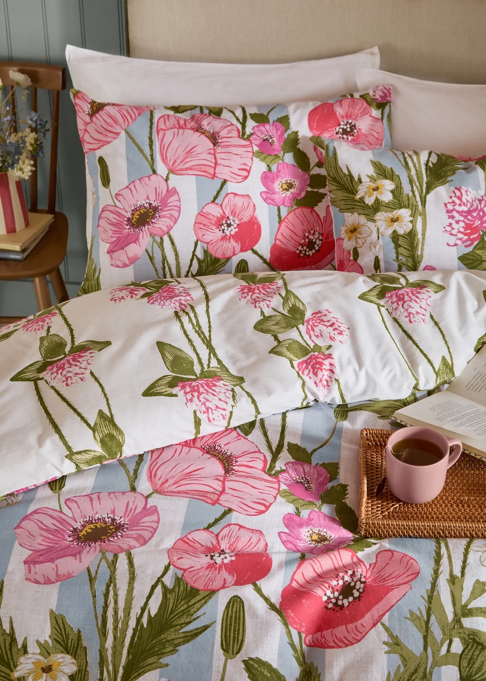 Wylder Poppy Trail Reversible Multicolour Duvet Cover Set - Single Image 2