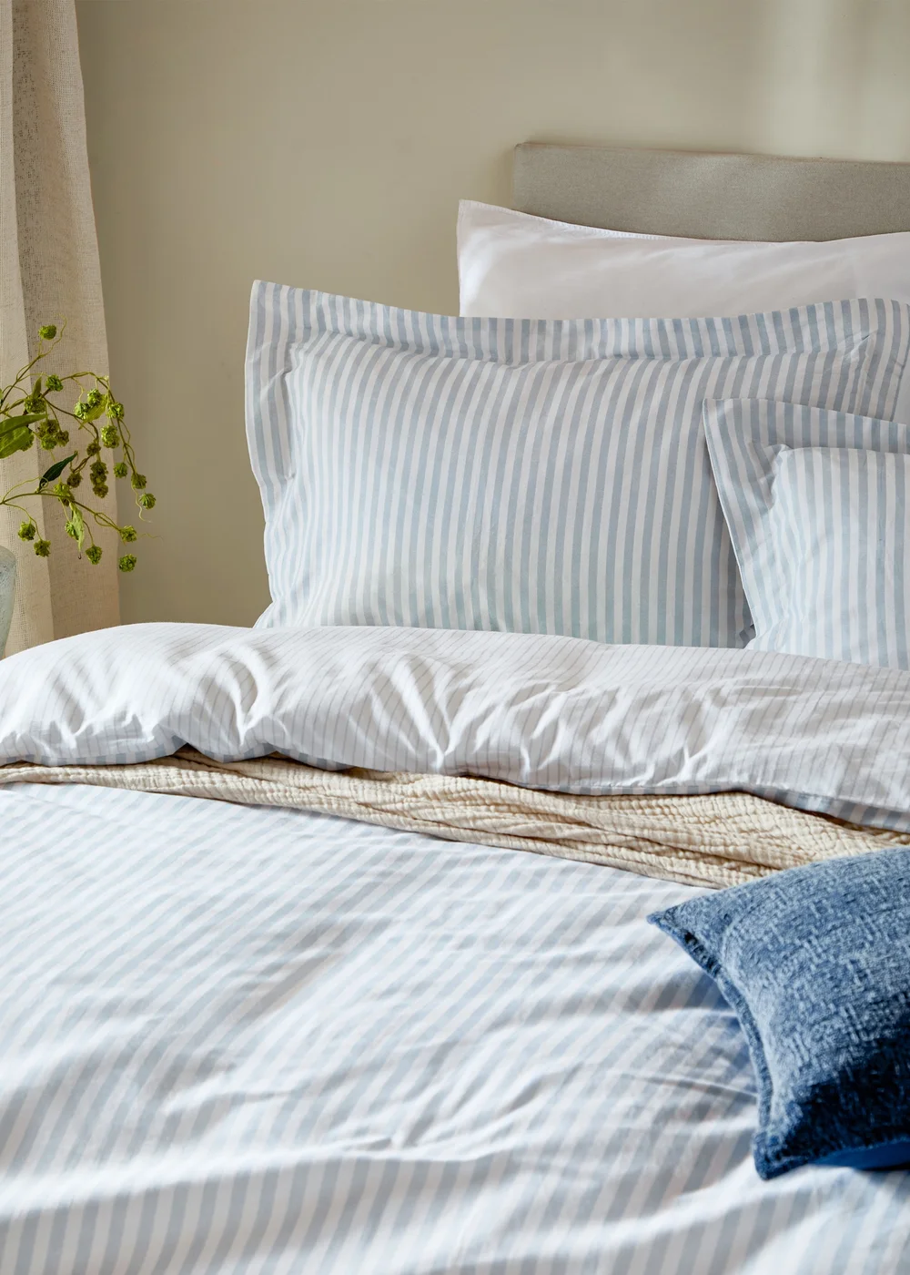 Yard Hebden Melange Stripe 100% Cotton Mineral Blue Duvet Cover Set - King Image 2