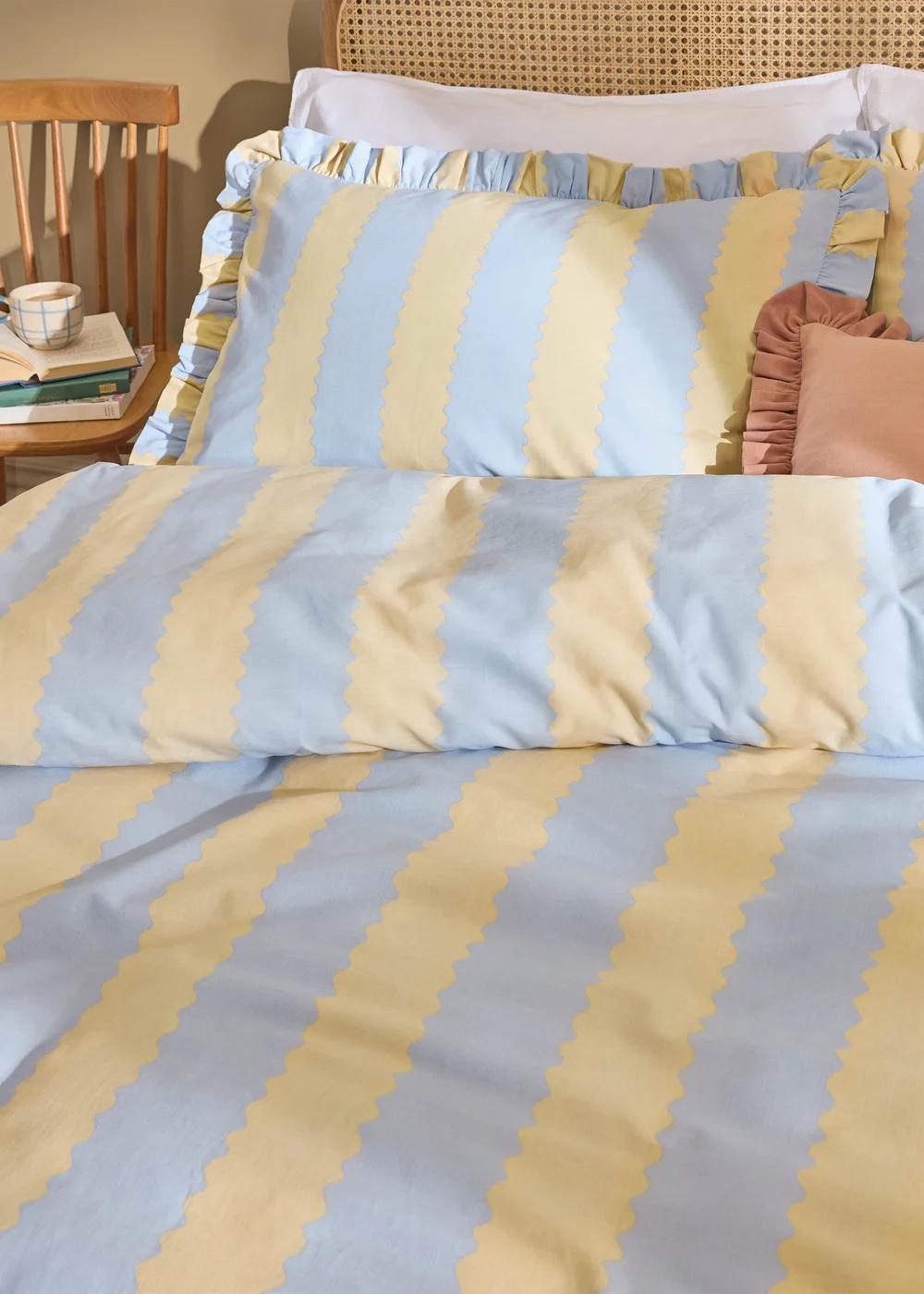Wylder Nature Birdie Stripe Ruffle Lemon Duvet Cover Set - Double Image 2