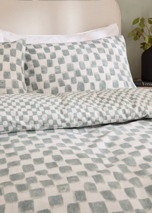 Hoem Nyhavn Checkerboard Reversible Aqua Duvet Cover Set - Single Image 3
