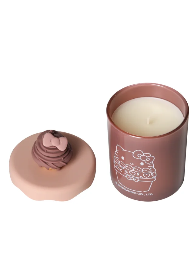 Hello Kitty Chocolate Cream Candle with Silicone Lid & Warm Scent