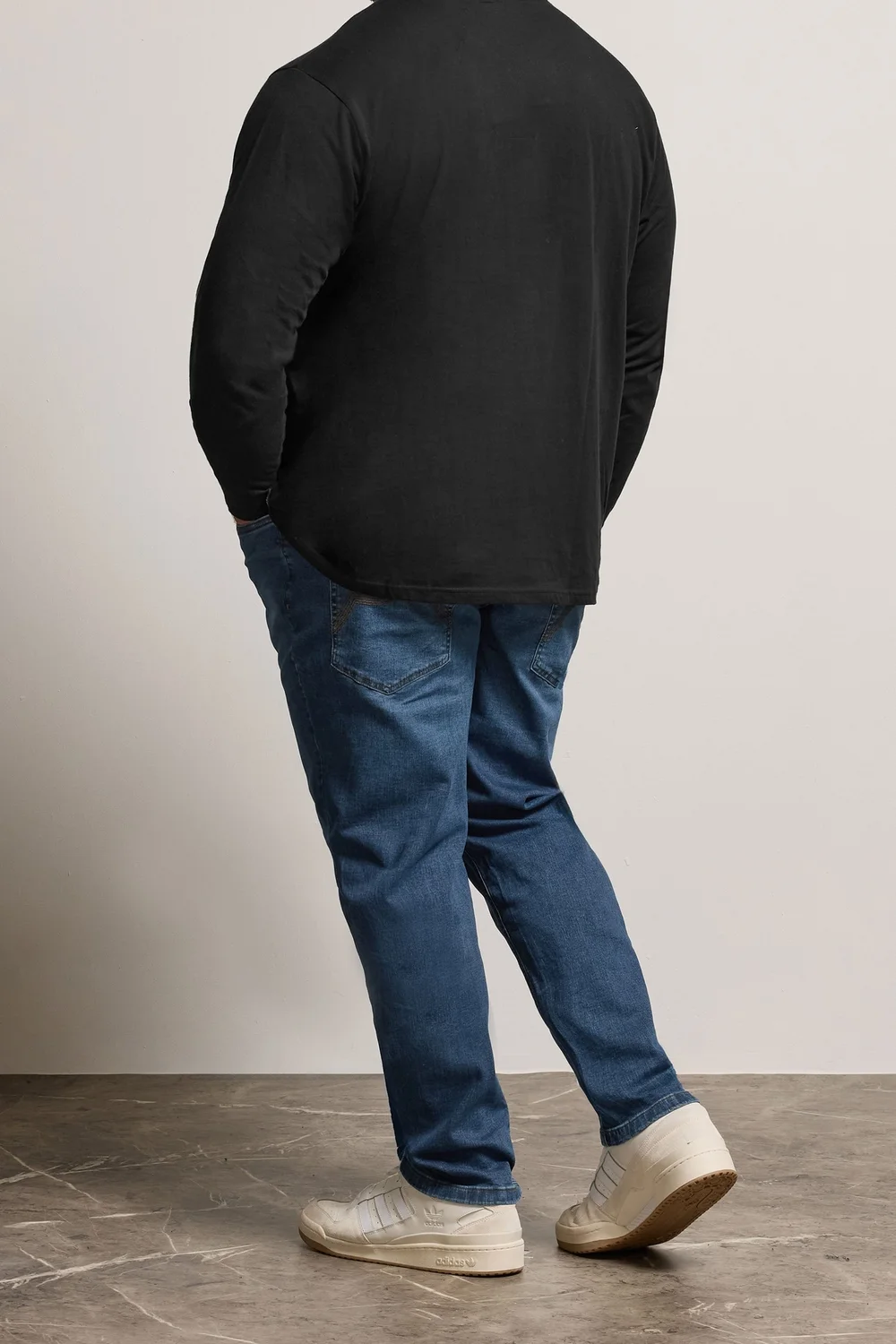 BadRhino Blue Mid Rinse Stretch Jeans - 42/L30 Image 3