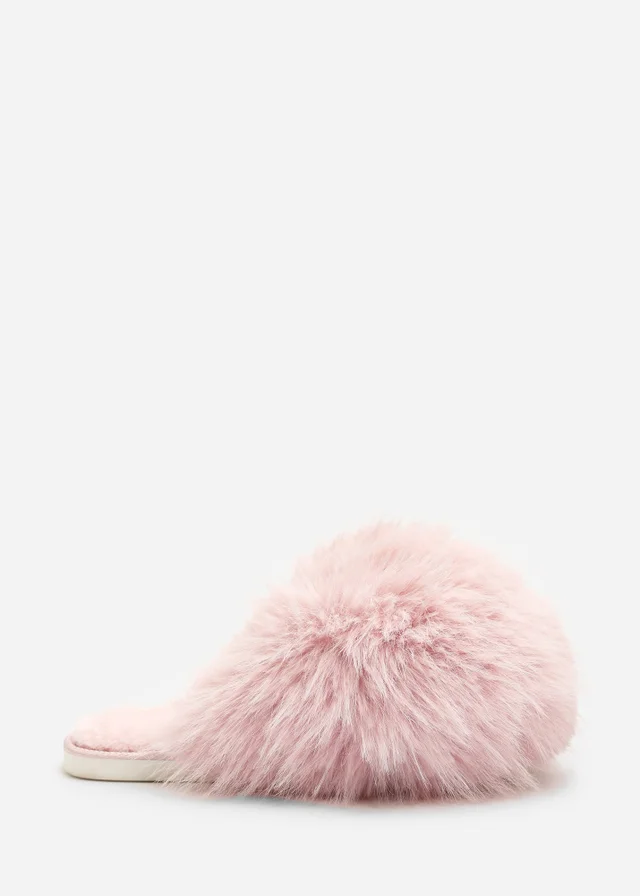 Where's That From Keira Pink Extreme Fluffy Oversized Faux Fur Slippers