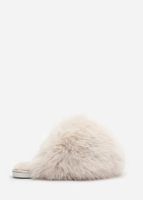 Where's That From Inez Ultimate Fluffy Beige Fur Mule Slippers - 7 Image 1