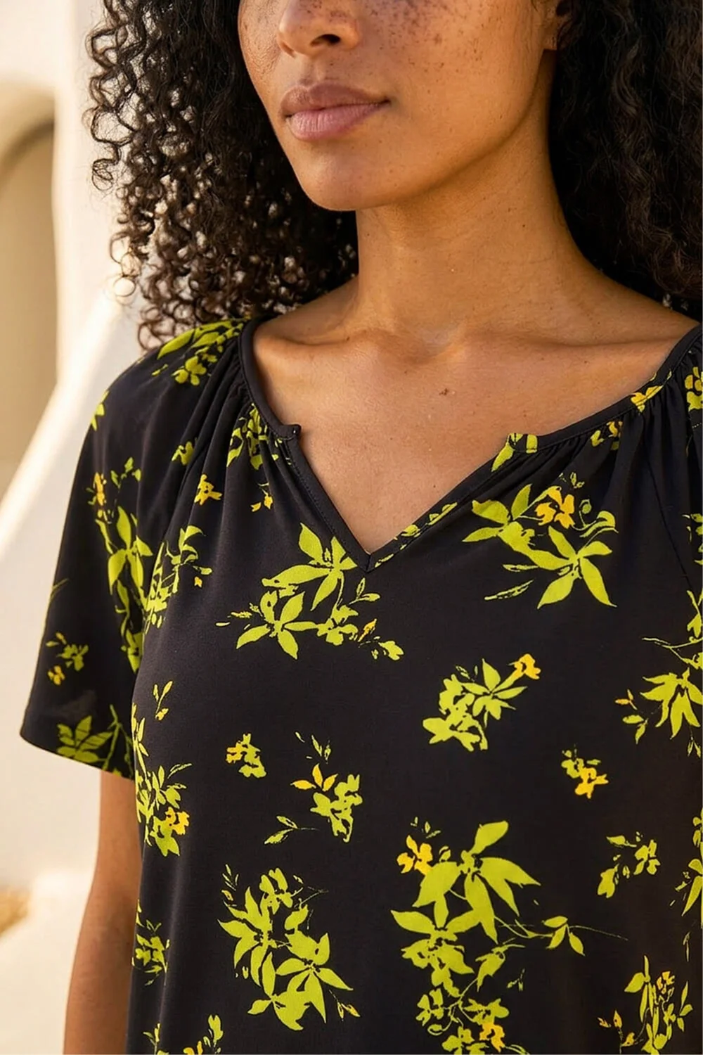 Roman Green Floral Print Gathered Stretch Top - 18 Image 4