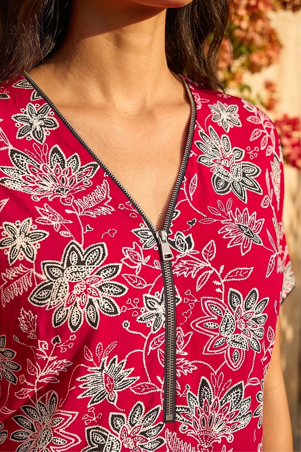 Roman Red Floral Print Zip Detail Top - 14 Image 4