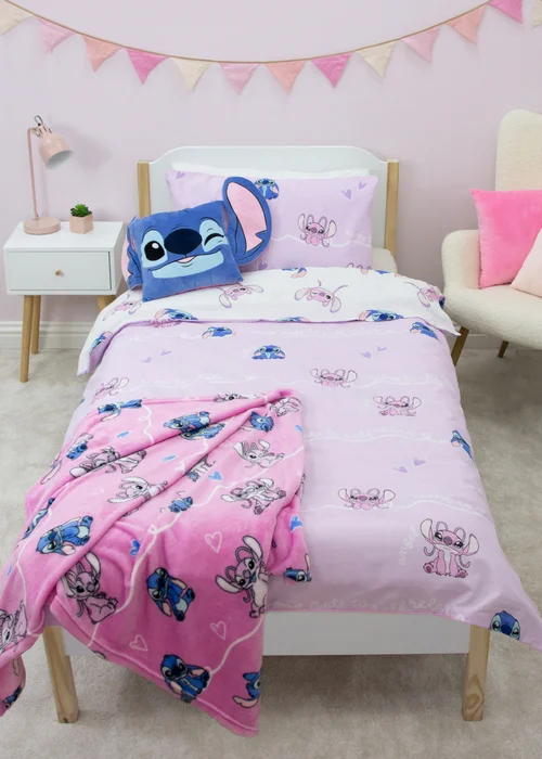Lilo & Stitch Purple Chill Duvet Cover Set - Single Image 1