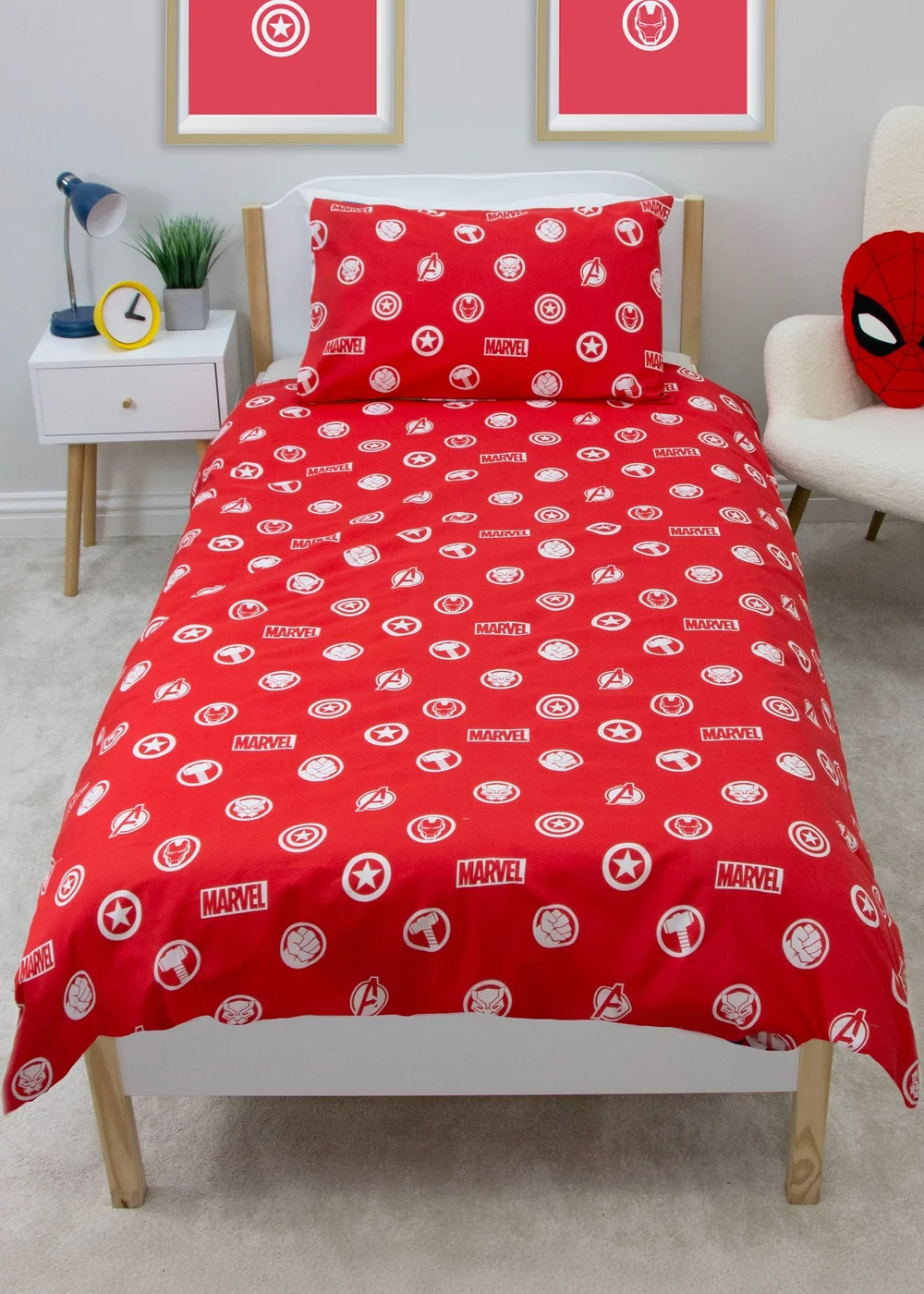 Avengers Red Heroes Polycotton Duvet Cover - Single Image 3