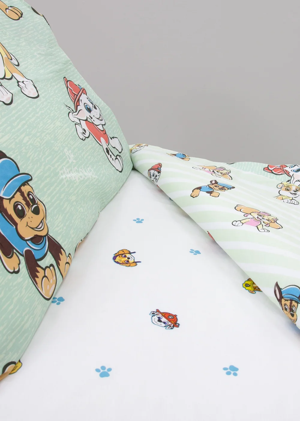 Paw Patrol White Missions Fitted Sheet - Junior Image 1