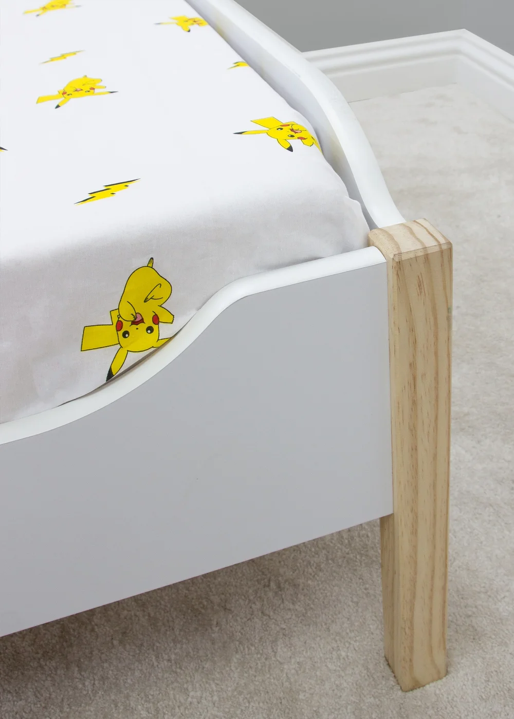 Pokemon Shot White Fitted Sheet - Single Image 3