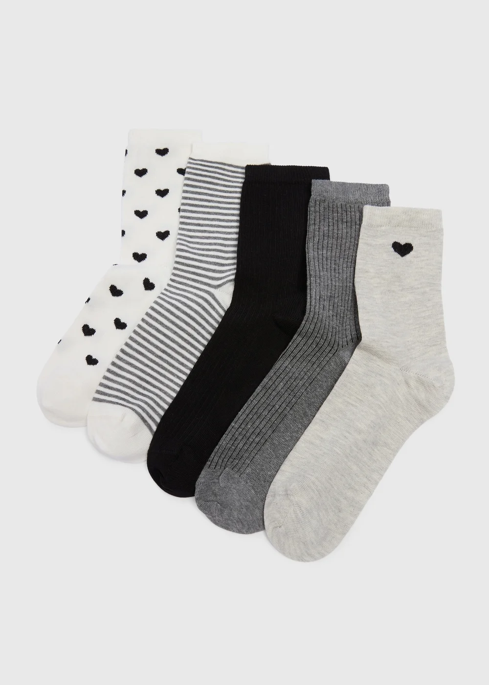 5 Pack Black Heart Ankle Socks - One Size Image 1