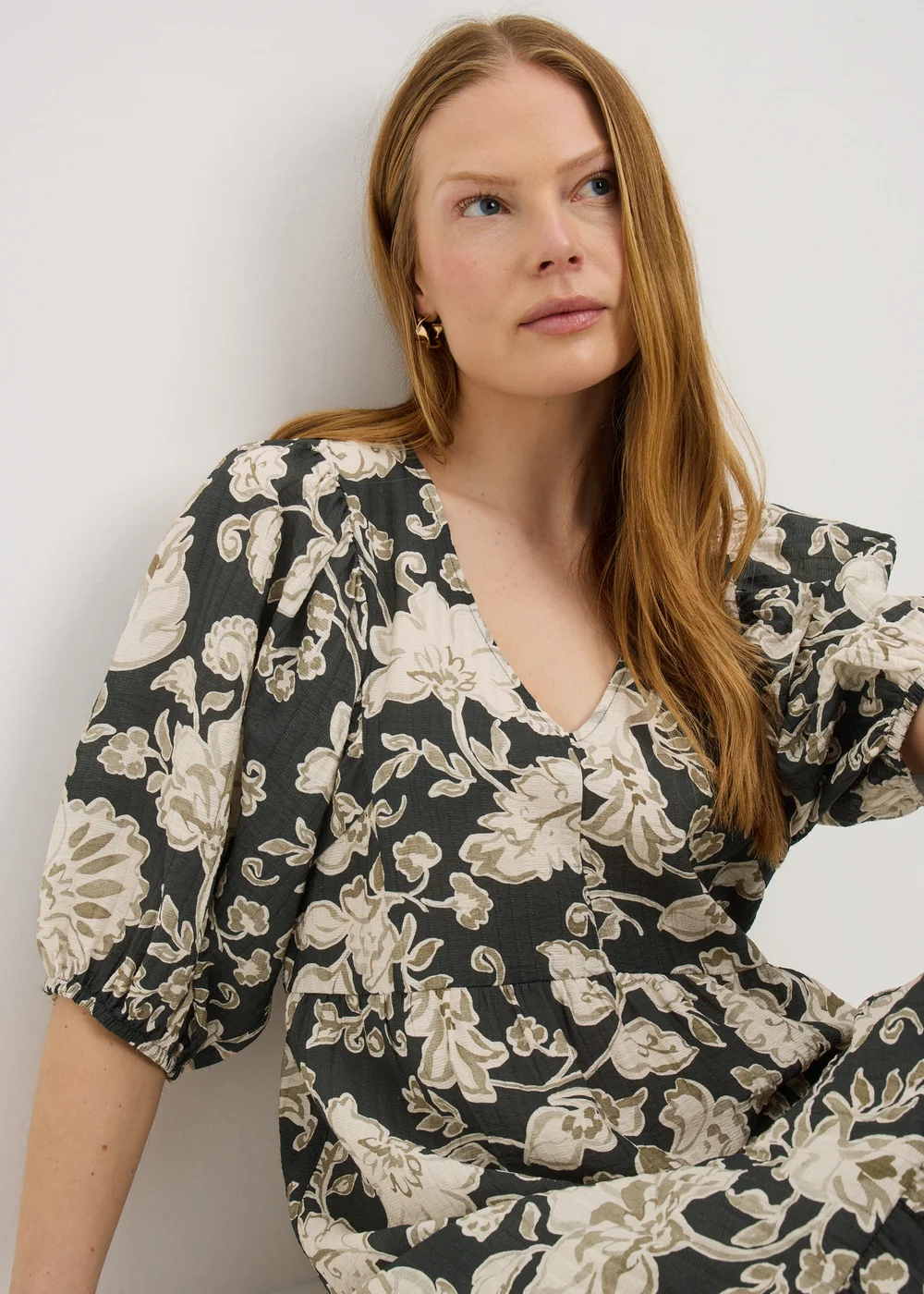 Beige Paisley Midaxi Dress - Size 8 Image 3