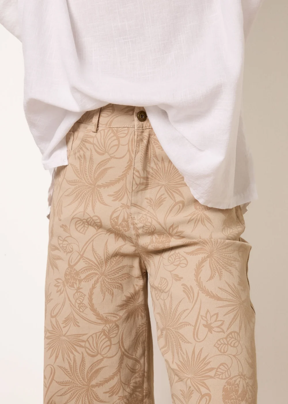 Blue Vanilla Stone Floral Printed Flared Jeans - L Image 3