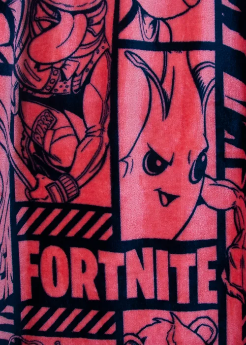 Fortnite Red Clutch Fleece - 100 x 150 Image 2