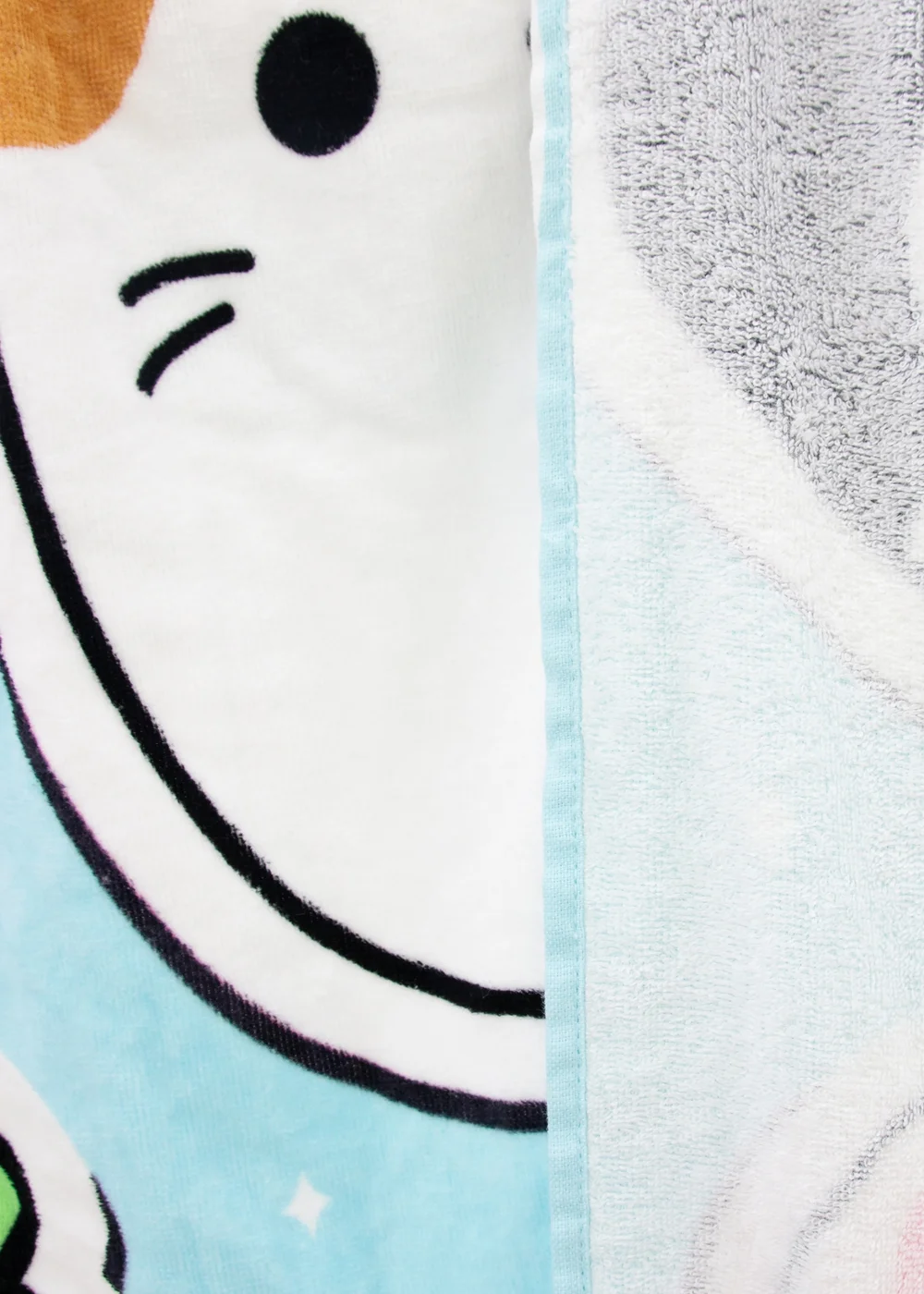 Squishmallows Multicolor Funky Towel - 70x140cm Image 5