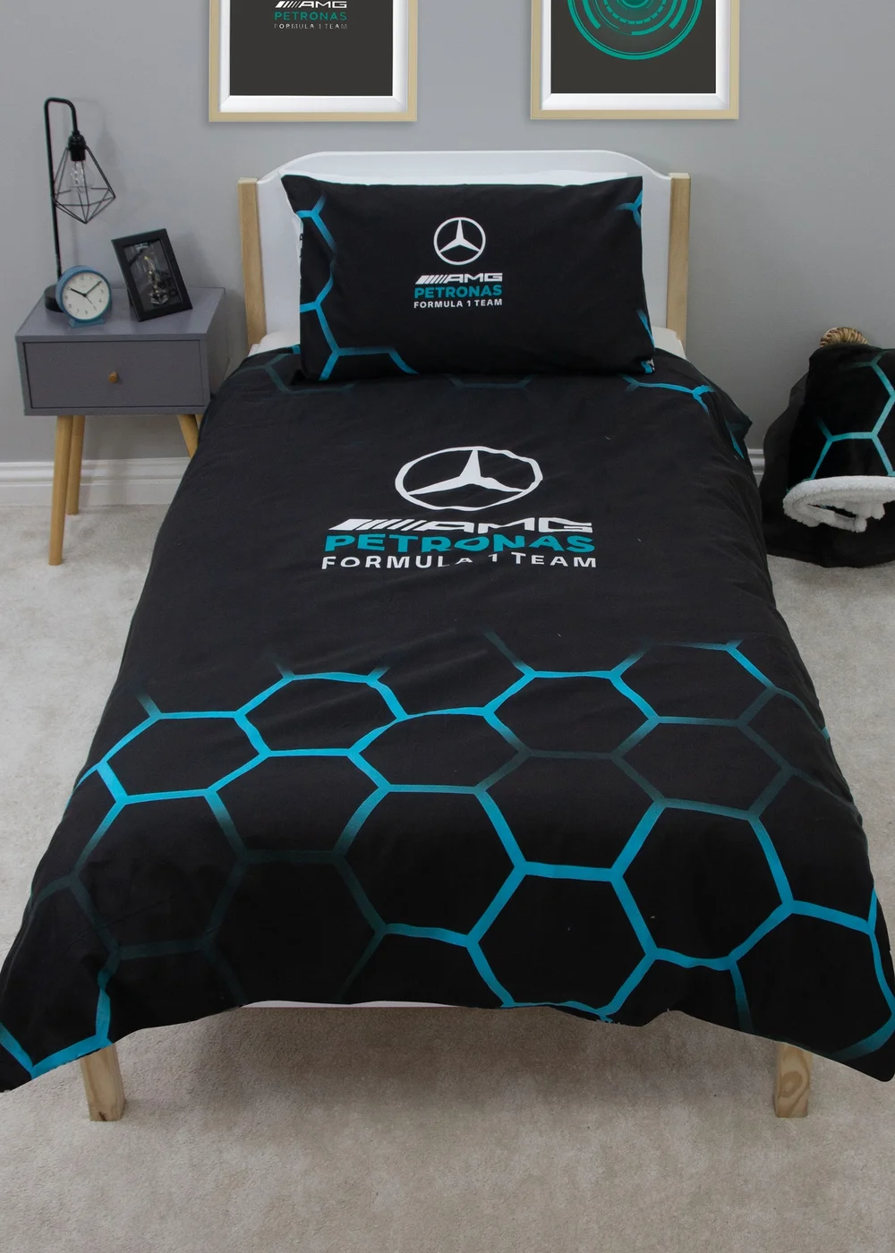 Mercedes AMG Petronas Black Ridge Duvet Cover - Single Image 2