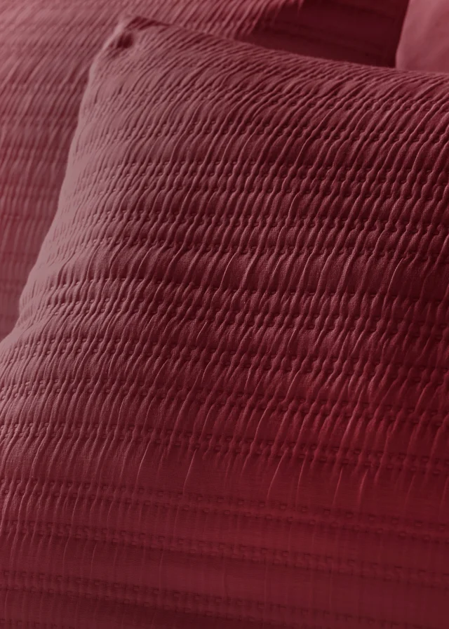 Burgundy Stitch Stripe Duvet Set