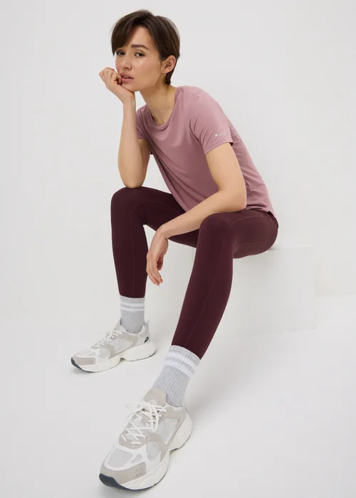 Souluxe Burgundy 7/8 Gym Leggings - 6 Image 1