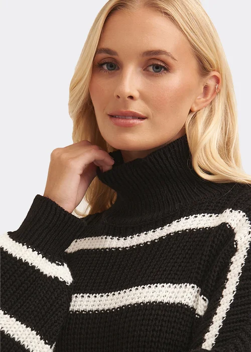 Gini London Black Chunky Knit High Neck Jumper - S/M Image 3