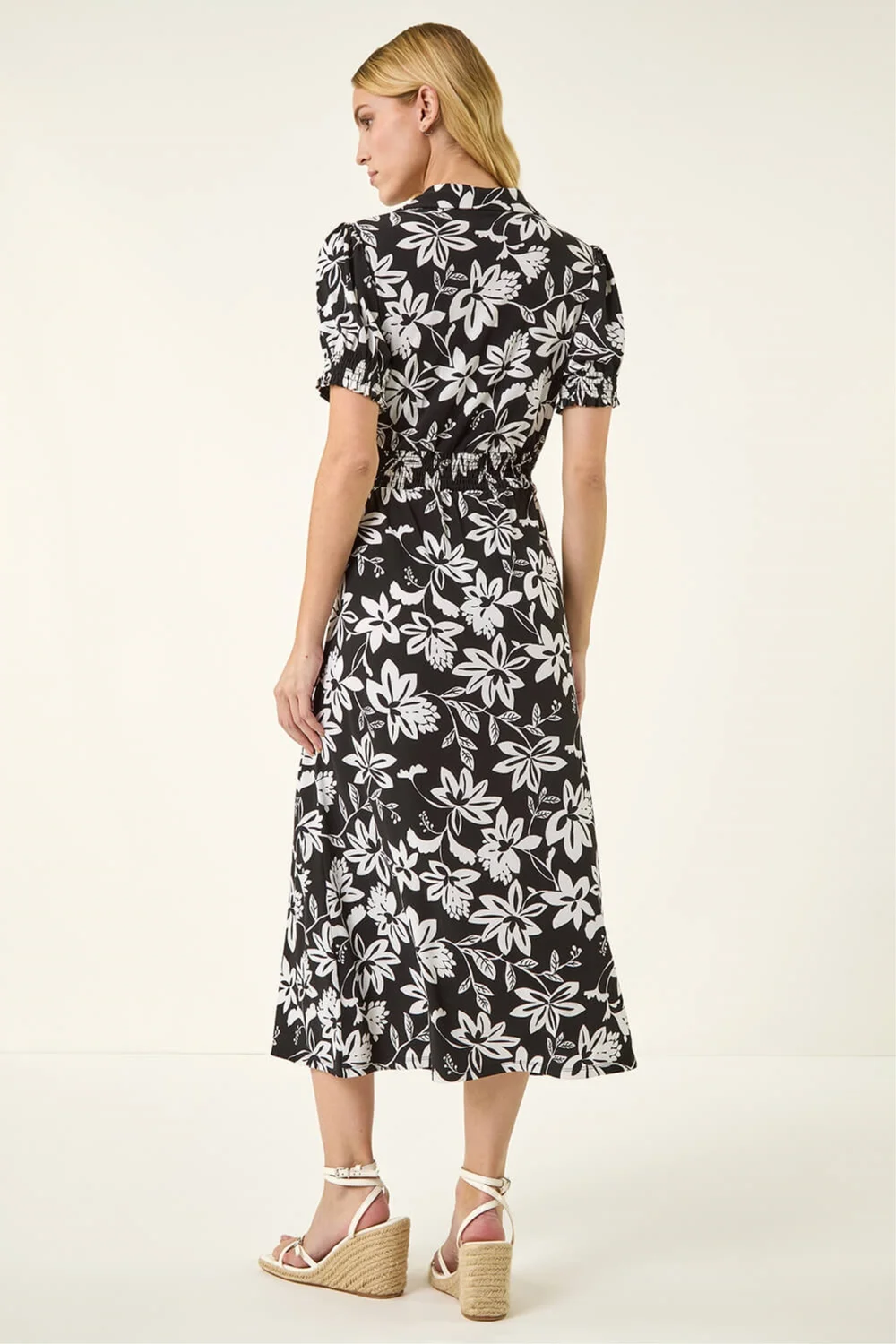 Roman Black Floral Shirred Collared Midi Dress - 20 Image 4