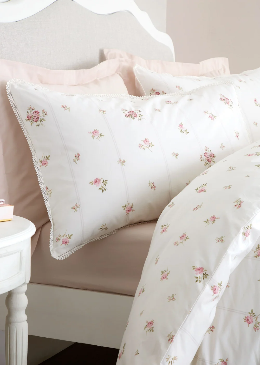 Bianca Fine Linens Vintage Rosebud Lace 200 Thread Count Cotton Reversible Duvet Cover Set Cream - Double Image 3