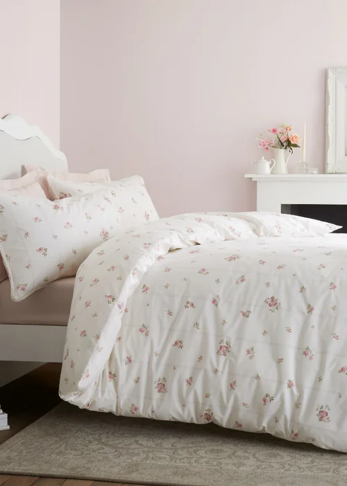 Bianca Fine Linens Vintage Rosebud Lace 200 Thread Count Cotton Reversible Duvet Cover Set Cream - Double Image 1