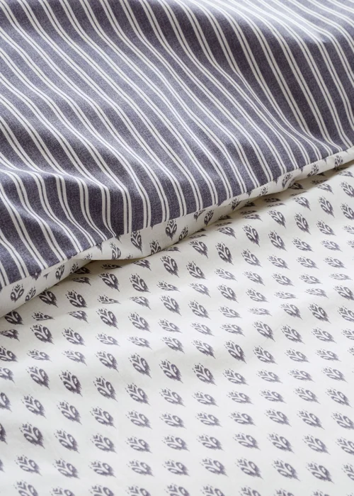 Bianca Fine Linens Amelie 200 Thread Count Cotton Reversible Duvet Cover Set Blue - Double Image 5