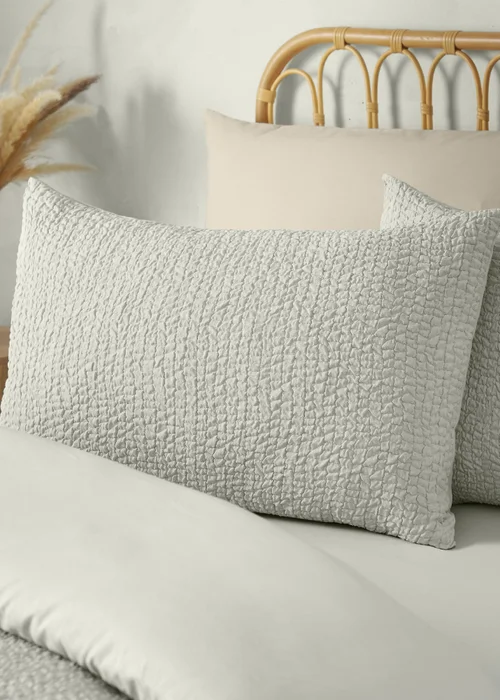 Catherine Lansfield Crinkle Seersucker Duvet Cover Set Green - Single Image 2