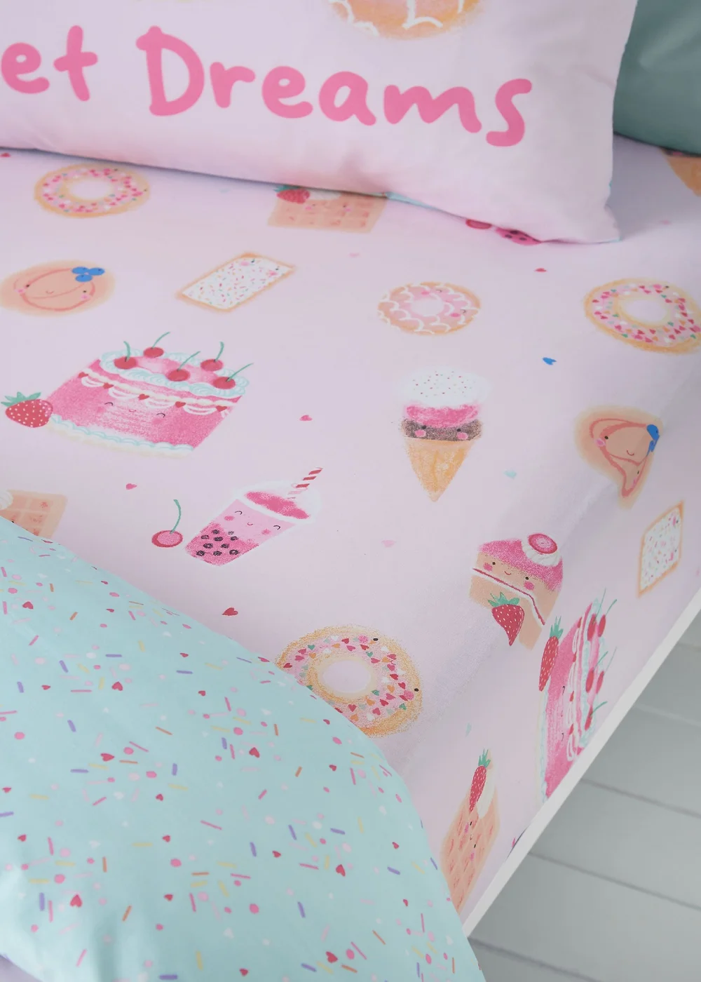 Catherine Lansfield Sweet Treats Fitted Sheet Pink - Single Image 1