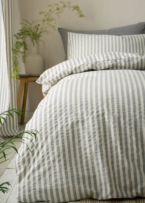 Pineapple Elephant Cotton Rich Woven Stripe Duvet Cover Set Grey - Single Image 3