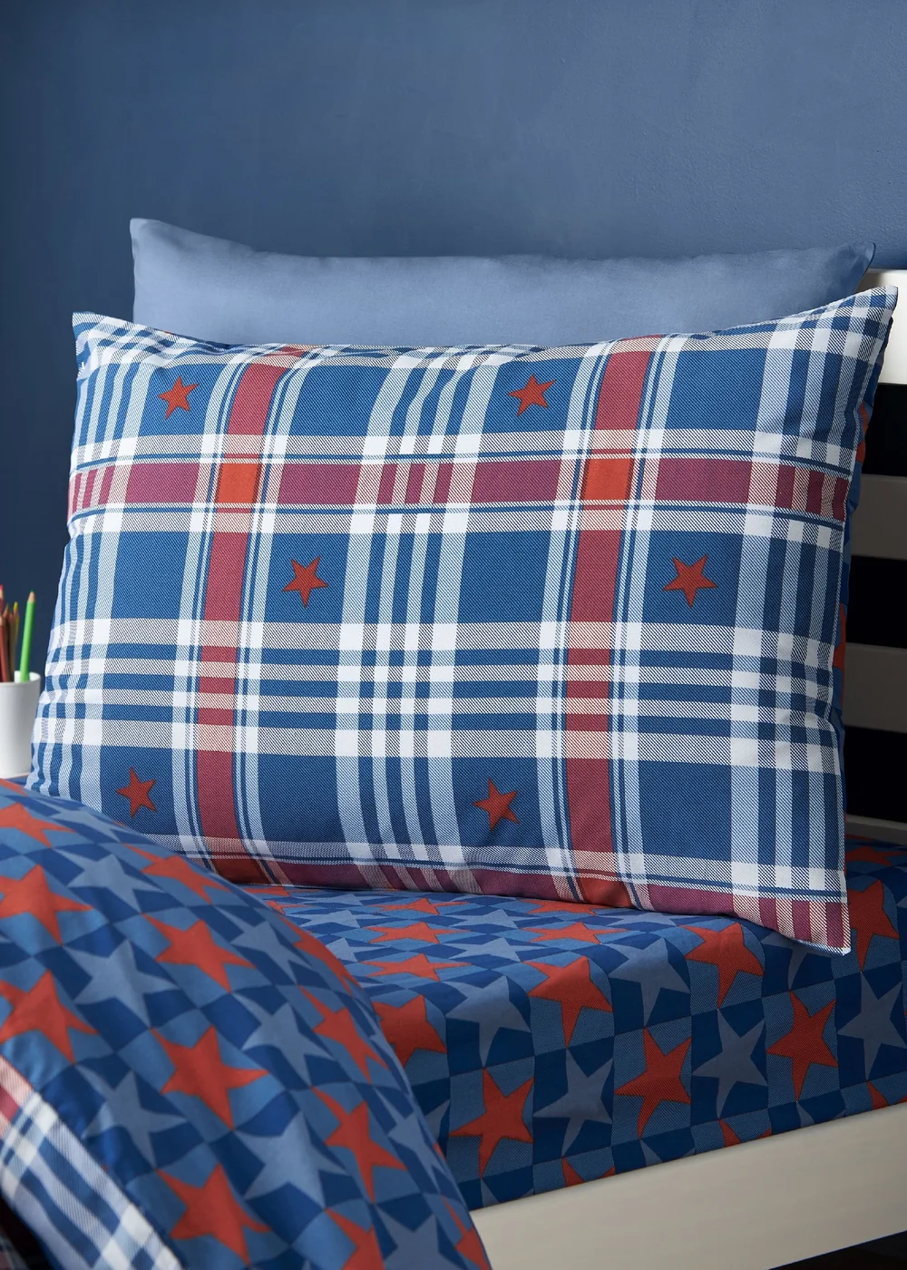 Catherine Lansfield Stars & Check Reversible Duvet Cover Set Blue - Single Image 3