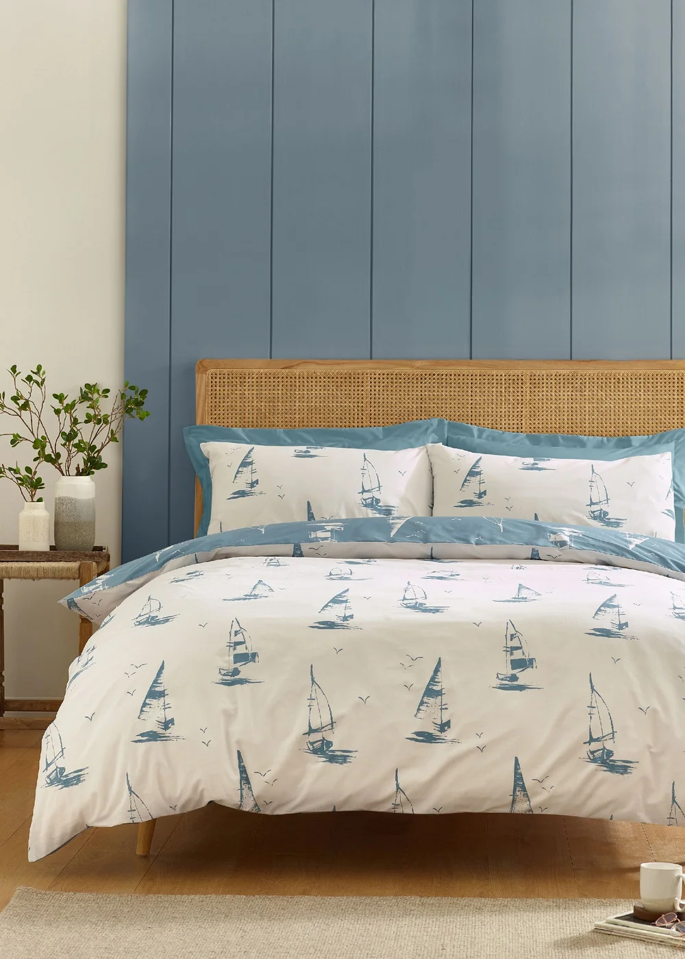 Catherine Lansfield Salcombe Boats Reversible Duvet Cover Set Soft Blue - Single Image 1