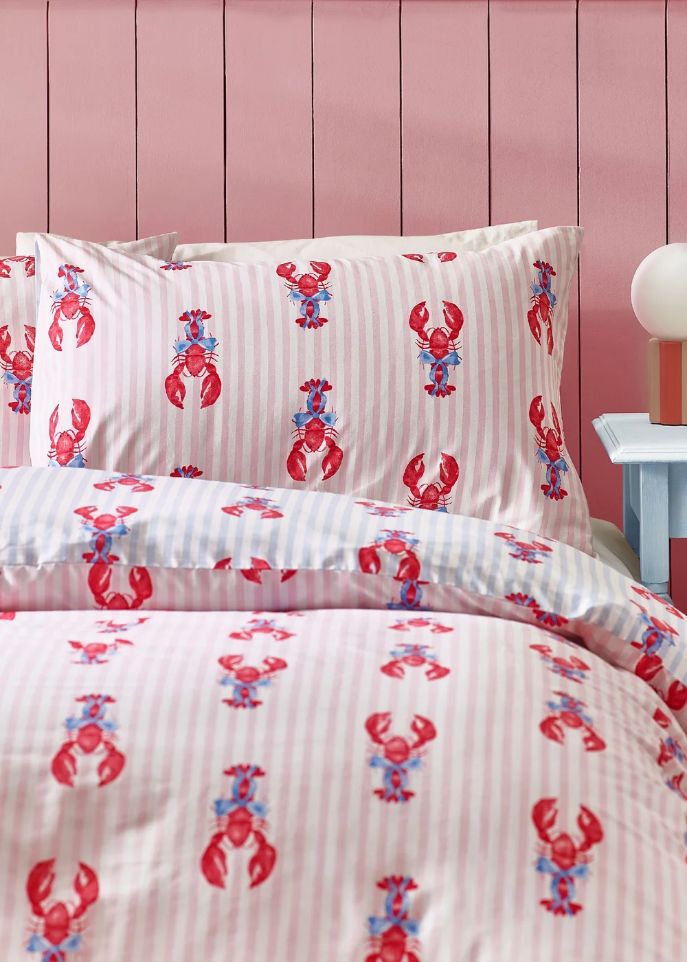 Sassy B Lobster Stripe Reversible Duvet Cover Set Pink - Single Image 3