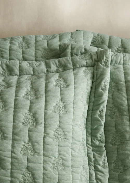 Pineapple Elephant Tamba Leaf Pinsonic Quilted Oxford Pillowcase Pair Green - One Size Image 2