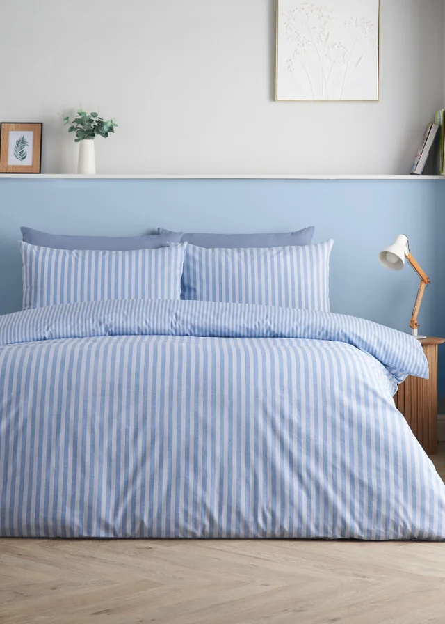 Catherine Lansfield Epping Textured Stripe Reversible Duvet Cover Set Blue