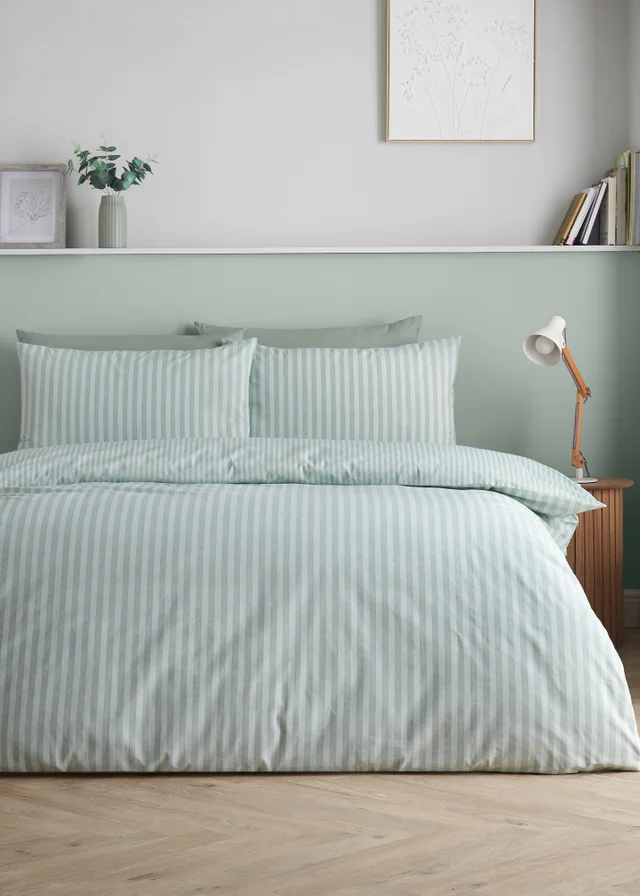 Catherine Lansfield Epping Textured Stripe Reversible Duvet Cover Set Green