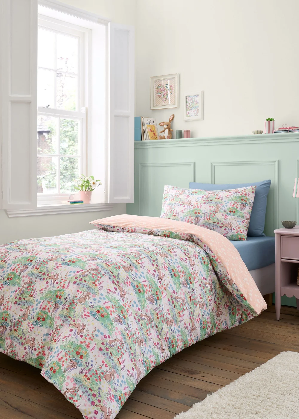 Belle & Boo Meadow Bunnies Reversible Cotton Duvet Cover Set Blue - Junior Image 1