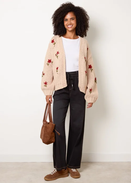 Blue Vanilla Stone Flower Embroidery Detailed Cardigan - M/L Image 1