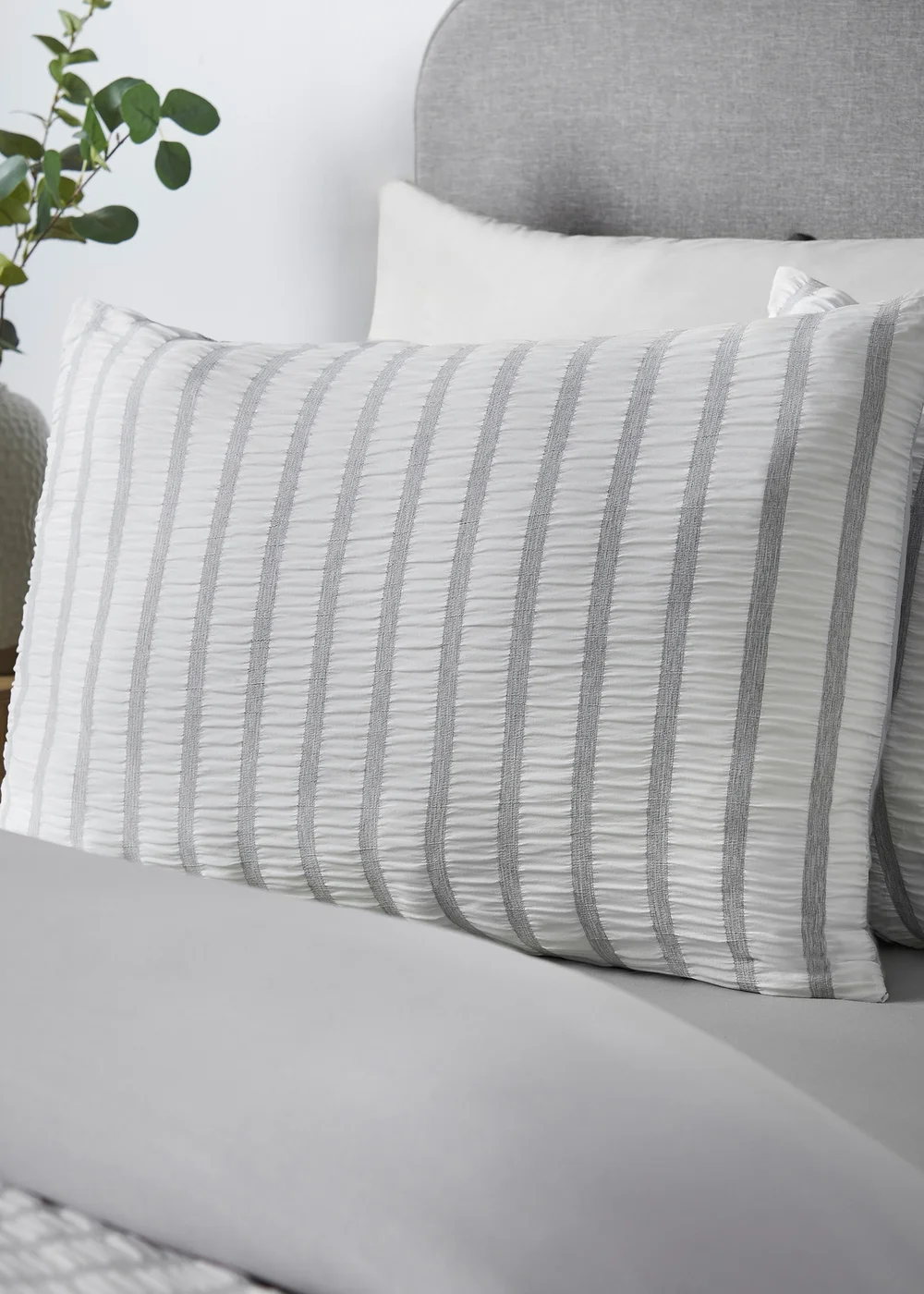 Catherine Lansfield So Soft Seersucker Stripe Duvet Cover Set Grey - Single Image 2