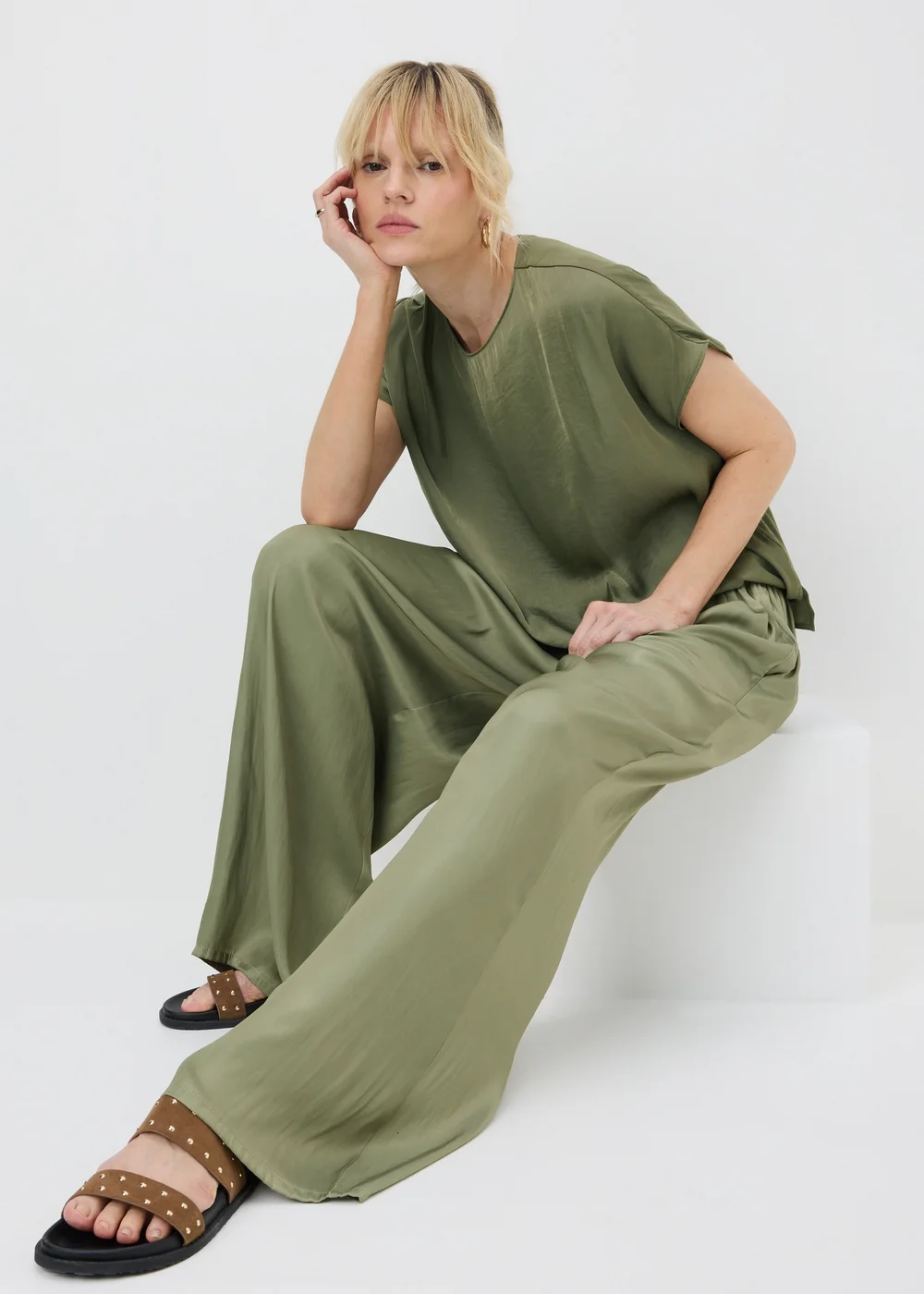 Green Satin Wide Leg Co Ord Trousers - 12 S Image 1