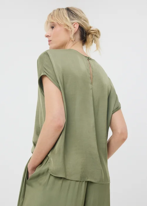 Green Washed Satin Co Ord Top - 16 Image 2