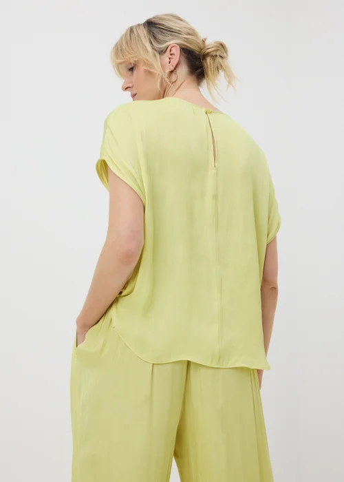 Lemon Washed Satin Co Ord Top - 8 Image 3
