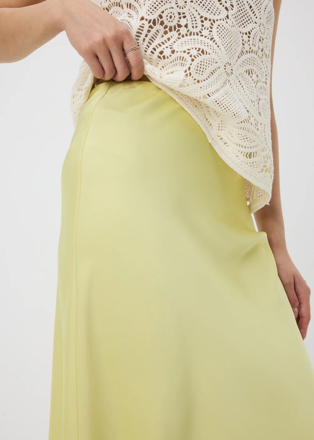 Lemon Satin Lace Trim Maxi Skirt - Size 10 Image 3