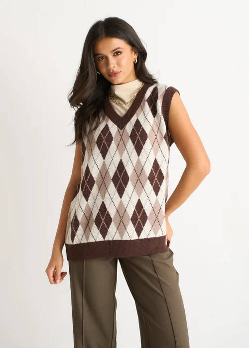 Gini London Chocolate Argyle Knit Vest Jumper - L/XL Image 1