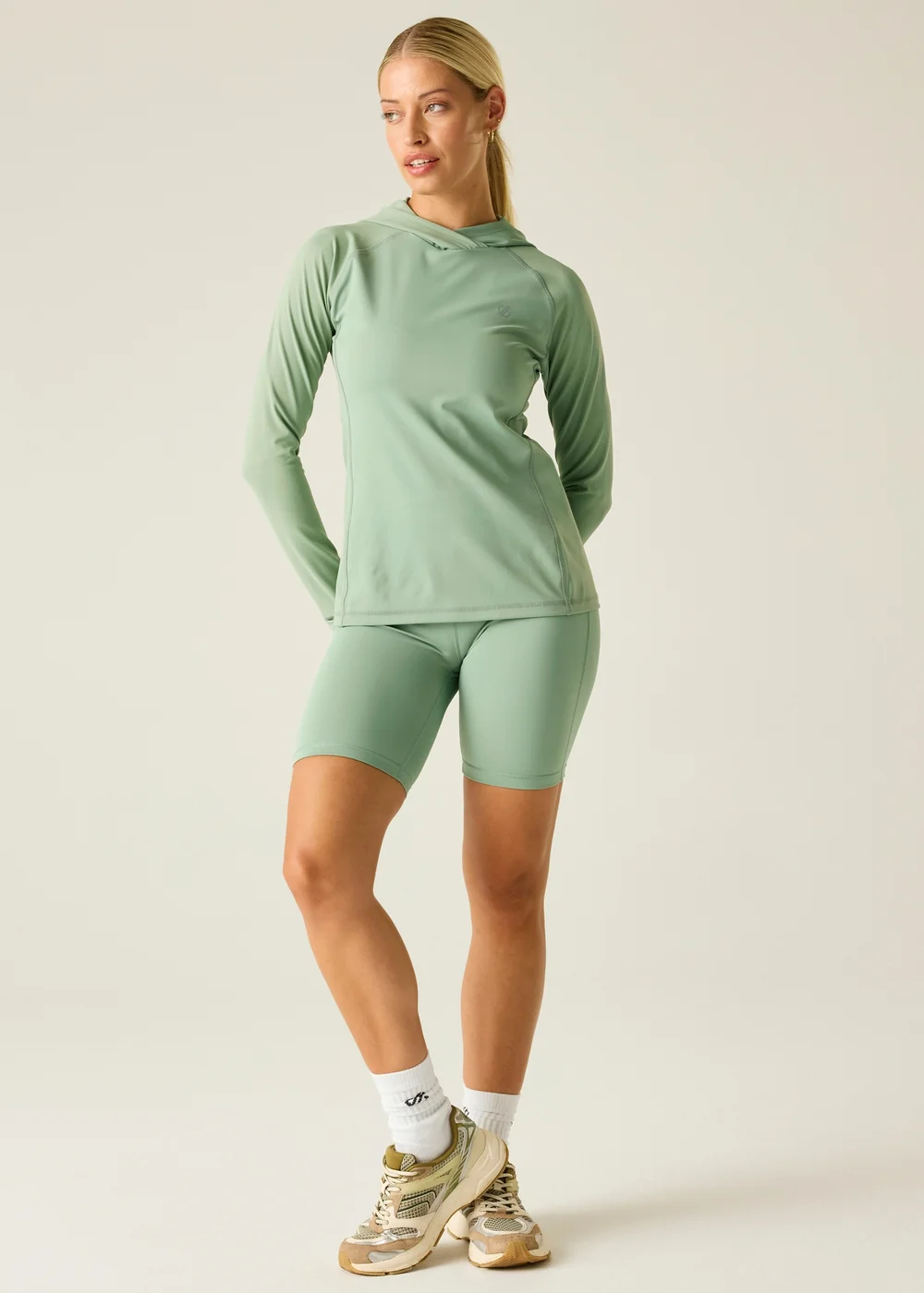 Dare 2b Glacier Green Refresh Anti-Bacterial Hoodie - 16 Image 3