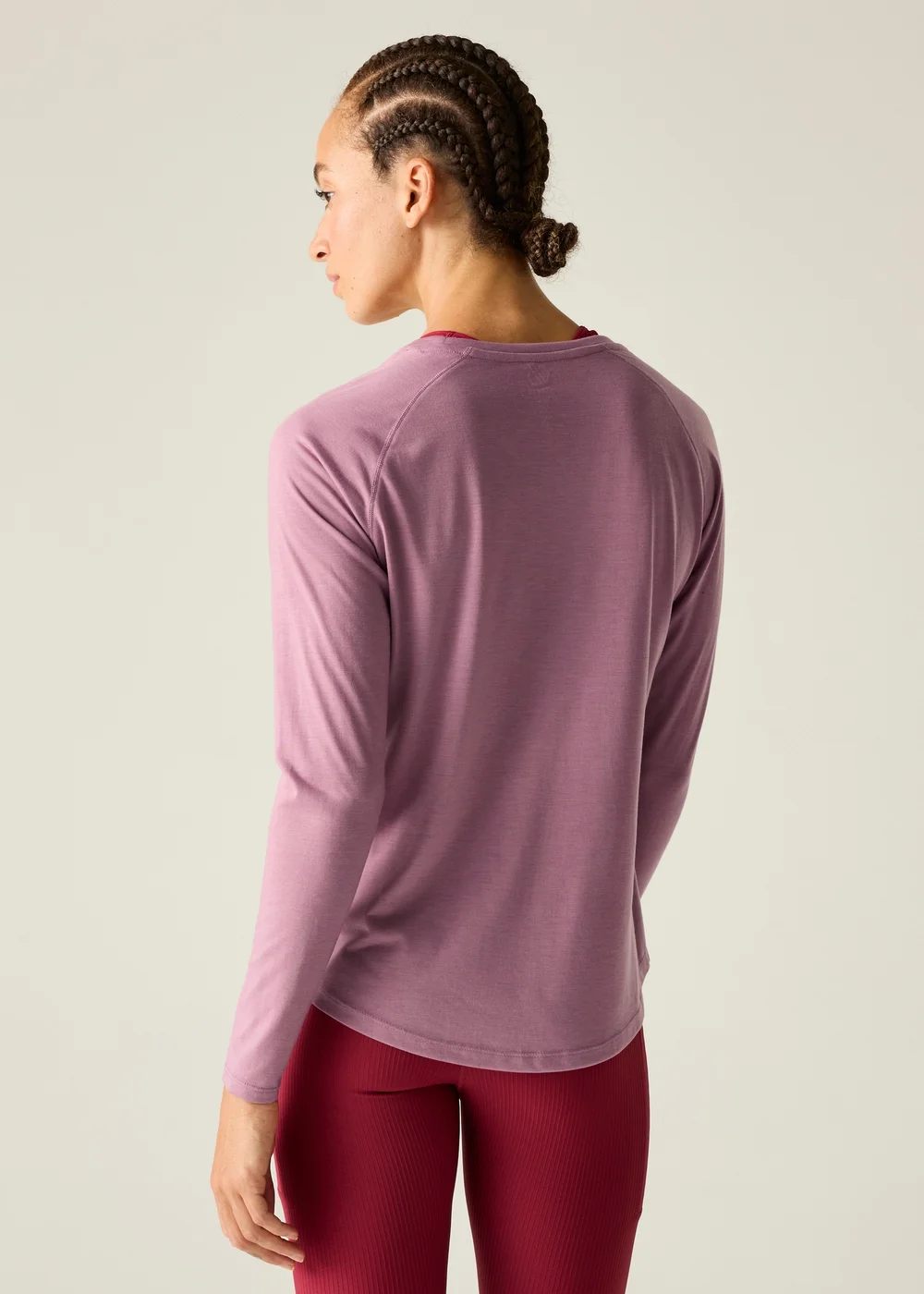 Dare 2b Dusky Orchid Nimble Long Sleeve Reflective, Anti-Bacterial T-Shirt - 12 Image 2