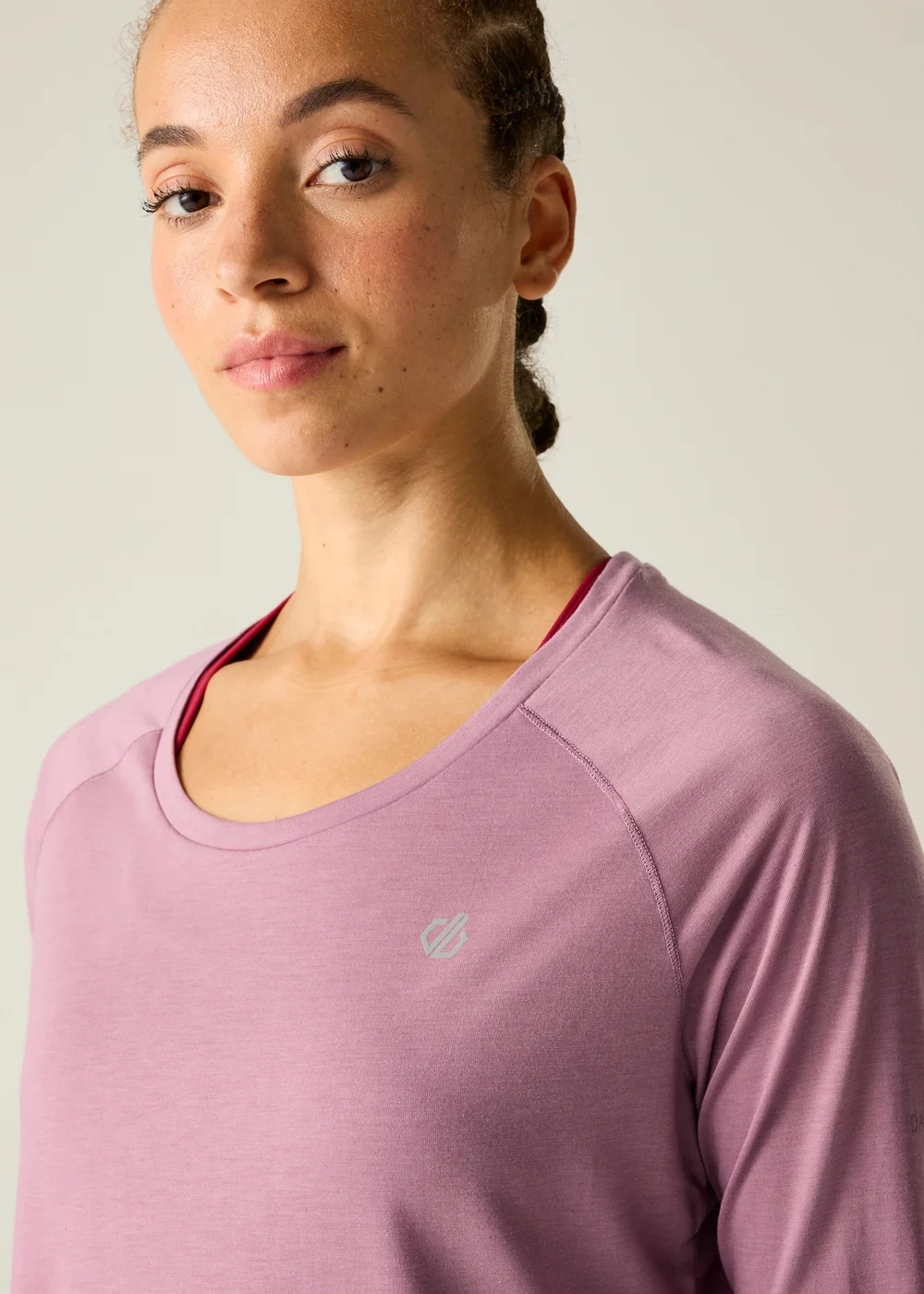 Dare 2b Dusky Orchid Nimble Long Sleeve Reflective, Anti-Bacterial T-Shirt - 12 Image 4