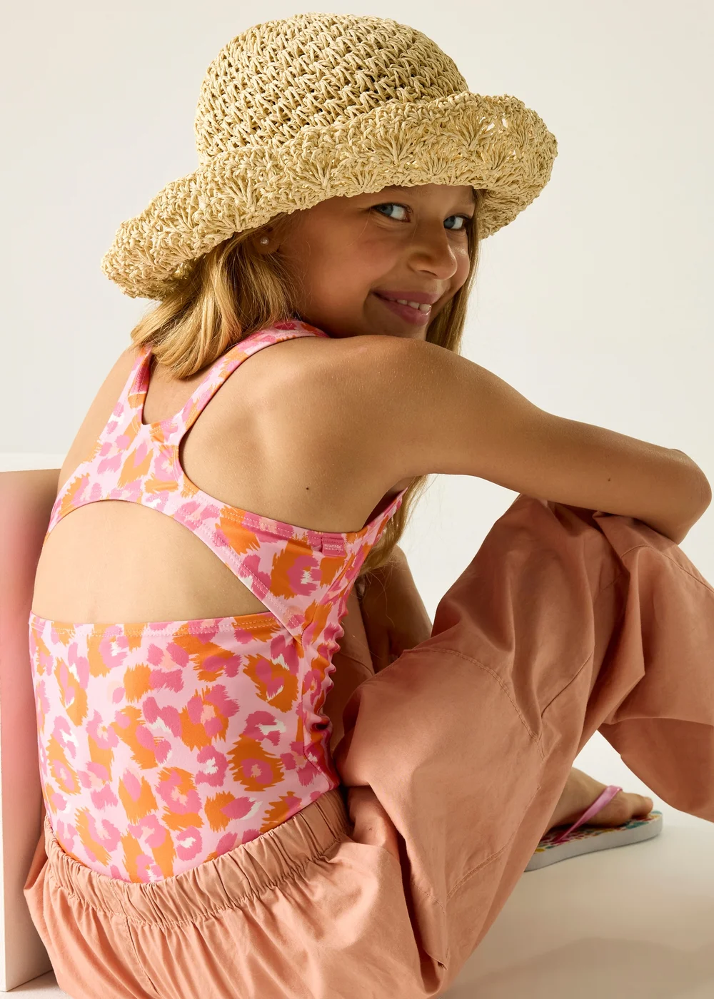 Regatta Orange Peel Leopard Katrisse UPF 30 Swim Costume (3-13 Years) - 3-4 Yrs Image 2