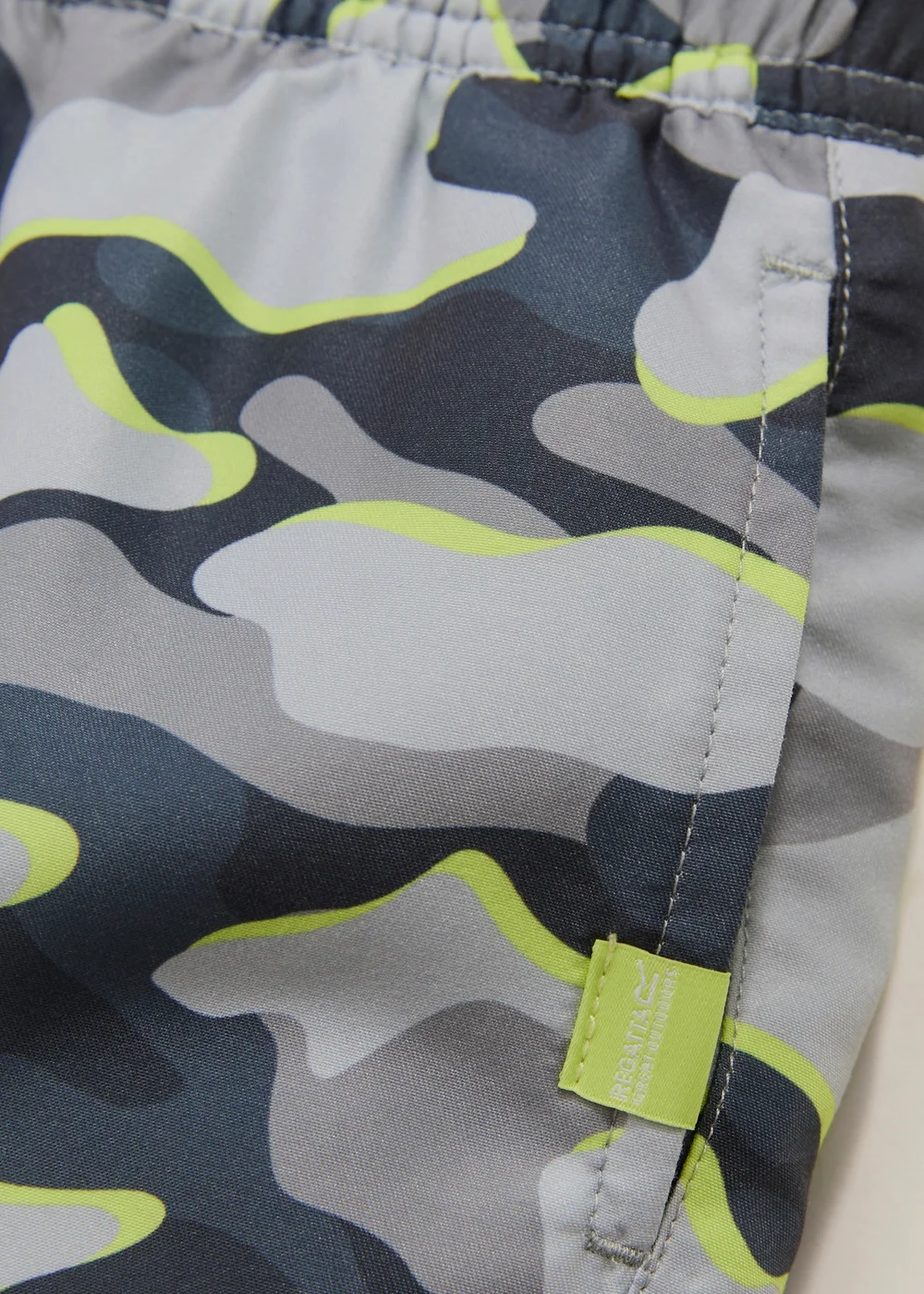 Regatta Dark Storm Camo Skander Swim Shorts (3-13 Years) - 3-4 Yrs Image 2